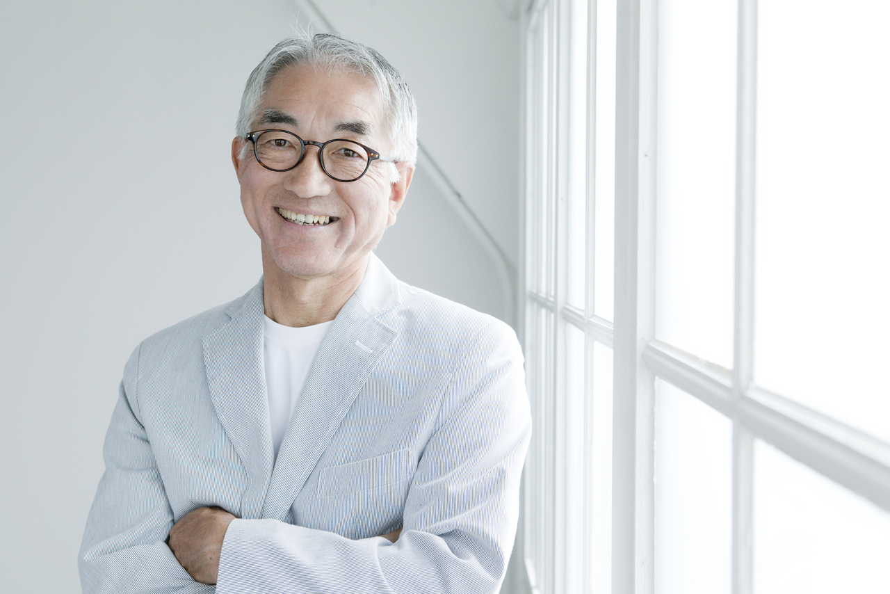 安心する男性